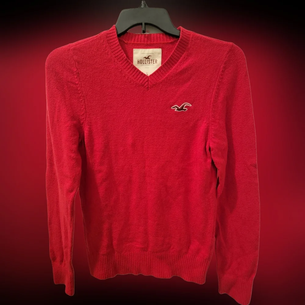 Hollister Red Sweater Size Large - Picture 1 of 3